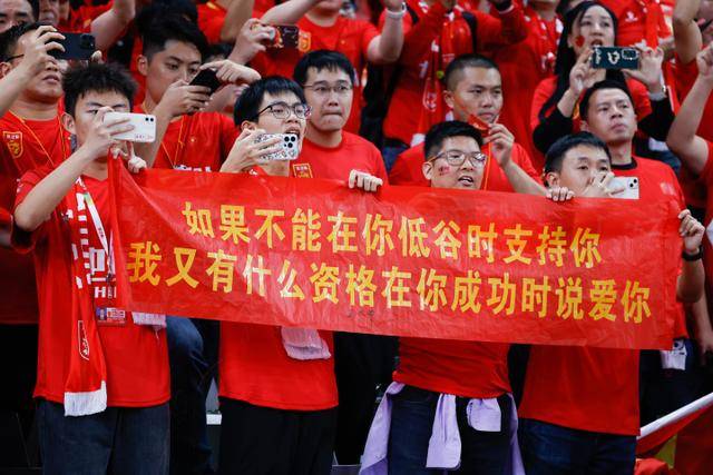 前英超裁判质疑新规执行难度