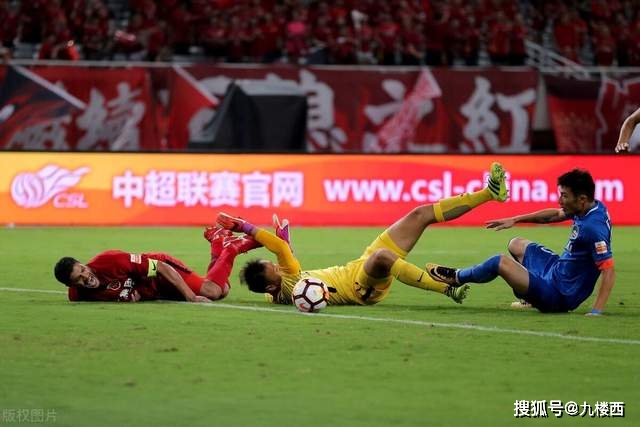 巴萨低价引进热苏斯，阿森纳顺利腾出锋线